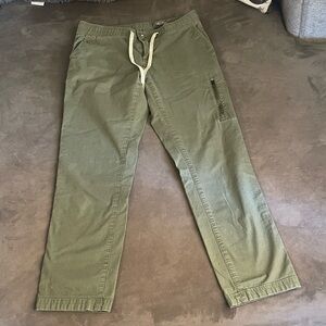 Vuori Ripstop Pants - Army Green Size Small